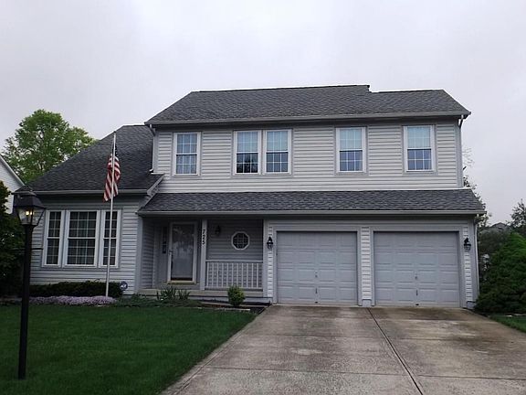 2nd image of 725 Montmorency Dr E