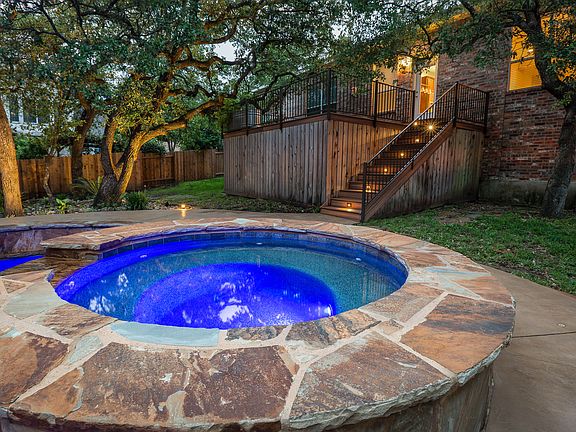 3rd image of 11413 Georgian Oaks Dr
