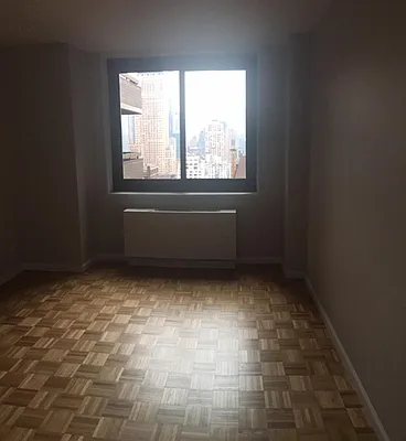 Rented by RELO REDAC INC. | media 35