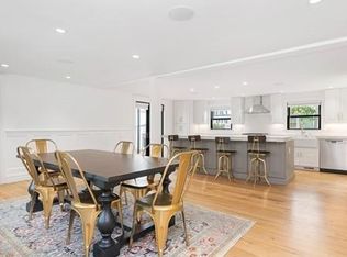 40 Powder House Ter, Medford, MA 02155