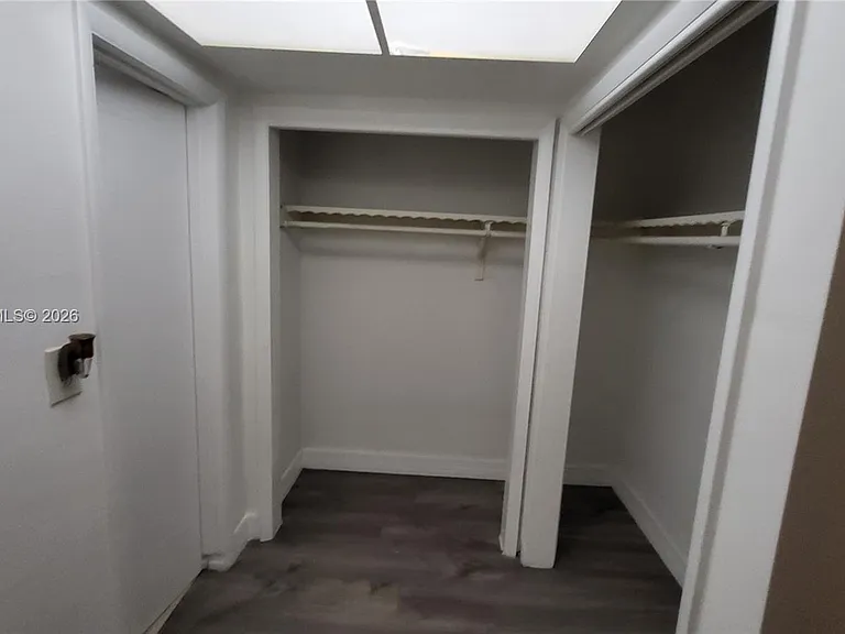 1591 NE Miami Gardens Dr #306 — Photo 19
