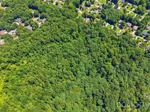 5841 Pamela St, Huntersville, NC 28078