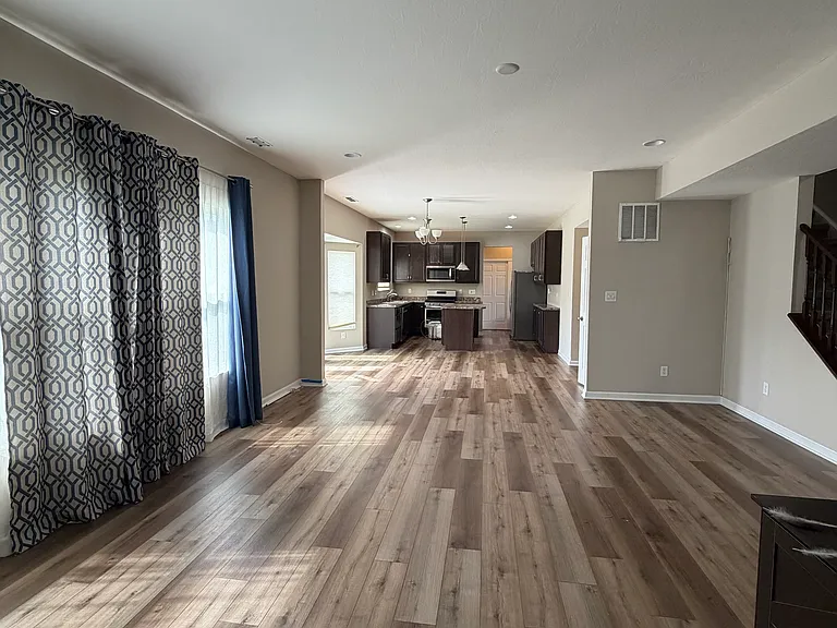 1340 Glen Canyon Dr — Photo 7