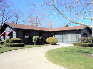 61 Coulombe St, Acushnet, MA 02743