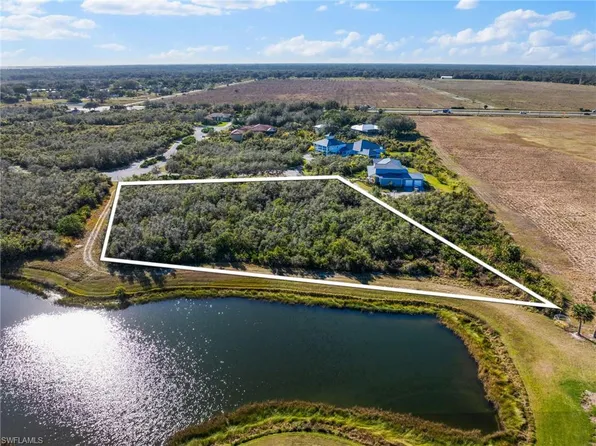 22921 Florida Rosemary LN, ALVA, FL 33920