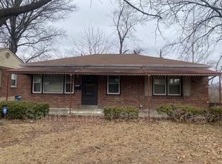 227 Emerling Dr, Saint Louis, MO 63121