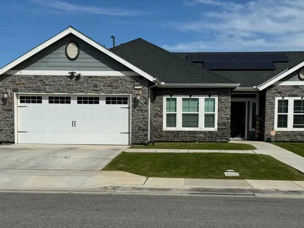 9418 Mountain Peak Ln, Shafter, CA 93263