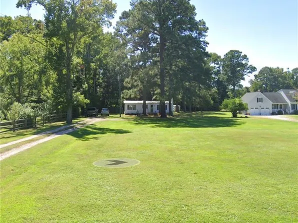 23492 Sugar Hill Rd, Carrollton, VA 23314
