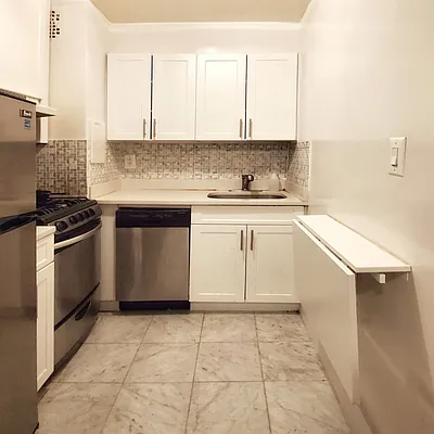 Rented by Corcoran | media 18