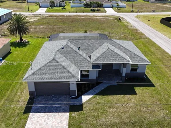 205 NW 18th Pl, Cape Coral, FL 33993