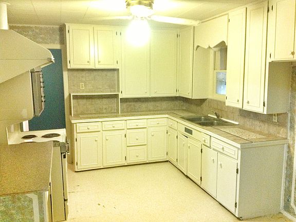 5th image of 1801 Marquita St