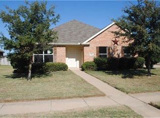 709 Reindeer Dr, Midlothian, TX 76065