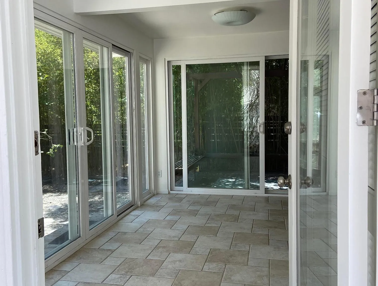 1 bed, 600 sqft, $2,800 — Photo 3
