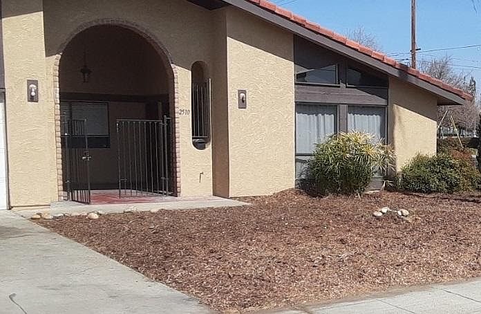 1st image of 2510 W Tulare Ave
