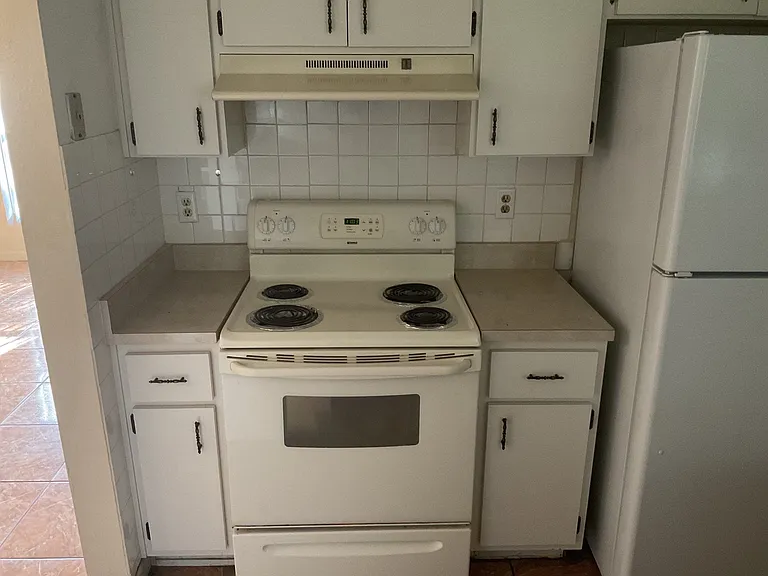 14590 SW 43rd Court Rd #9 — Photo 7