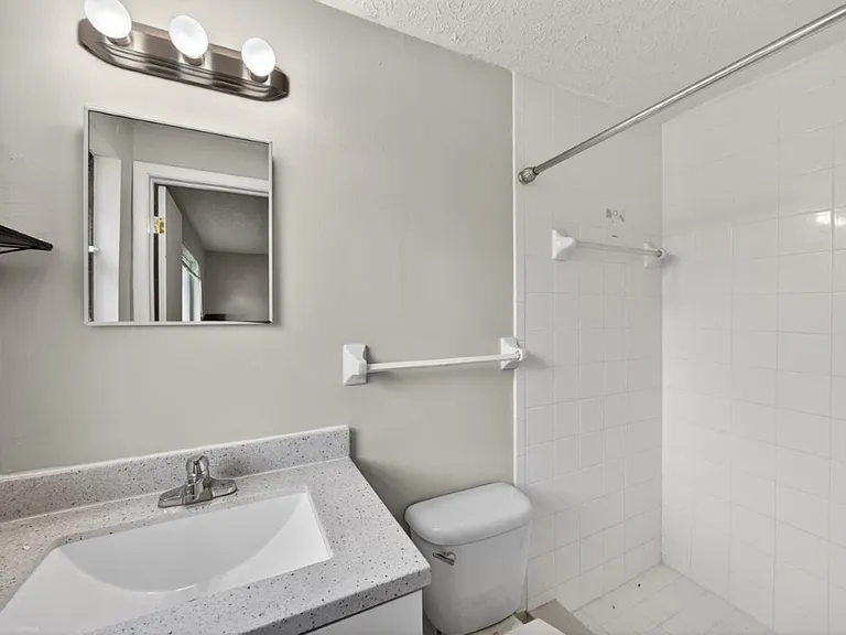 4177 Timberlake Dr N — Photo 13