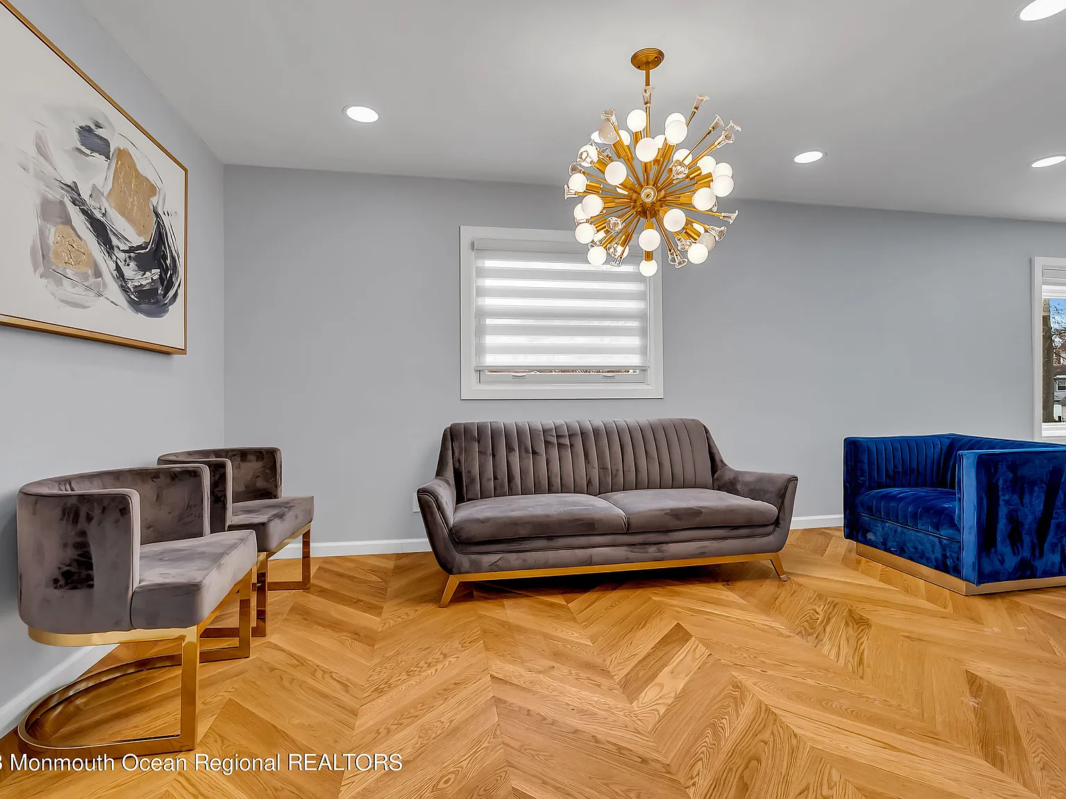 5 bed, 1940 sqft, $3,000 — Photo 2