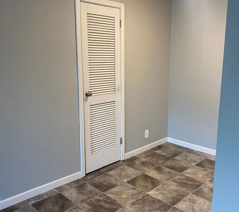 1st image of 1222 A St #7