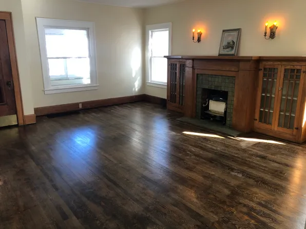 106 E Heman St #A, East Syracuse, NY 13057