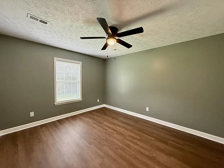 3875 Erwin Hwy — Photo 9