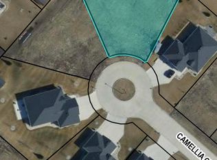 6158 Camellia Cir, Grand Forks, ND 58201