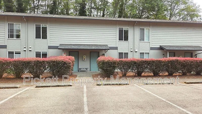 2 bed, 1.5 bath, 850 sqft, $1,695 — Photo 3