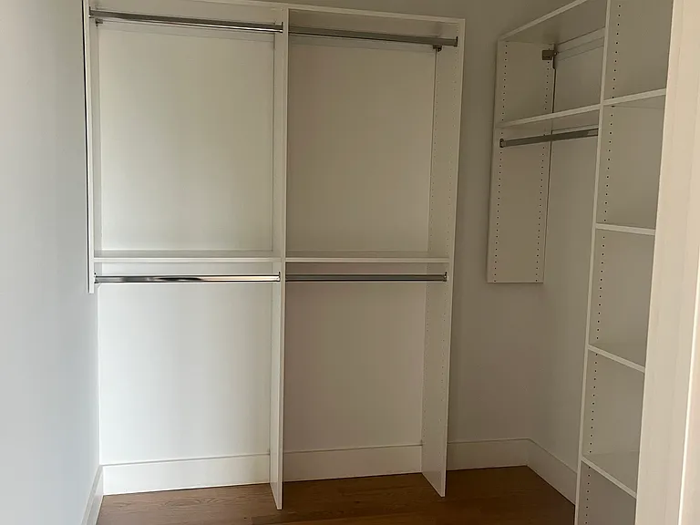 418 Oak St #302 — Photo 11