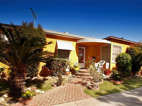 4th image of 10346 Dorothy Ave
