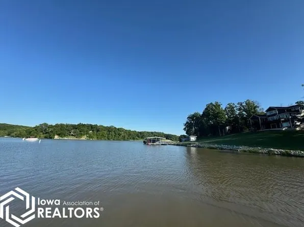 Hickory Ridge Ln, Moravia, IA 52571