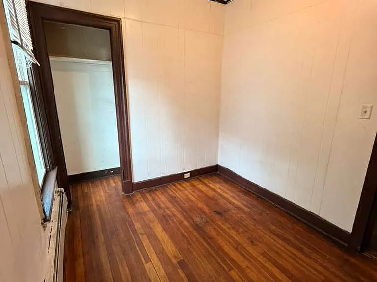 385 Orange St #2 — Photo 15