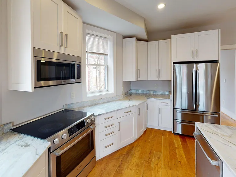 2825 Sherman Ave NW #B — Photo 4