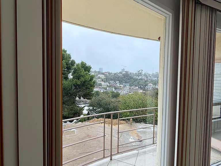 3013 Horton Ave — Photo 14