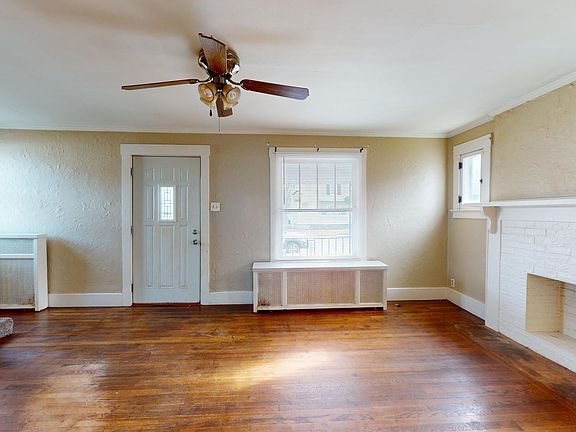 4th image of 923 Spruce Ave
