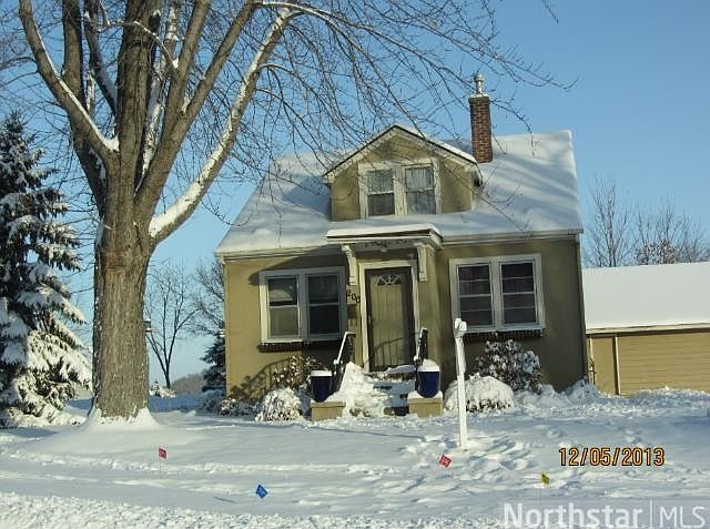 1st image of 200 Lake St E