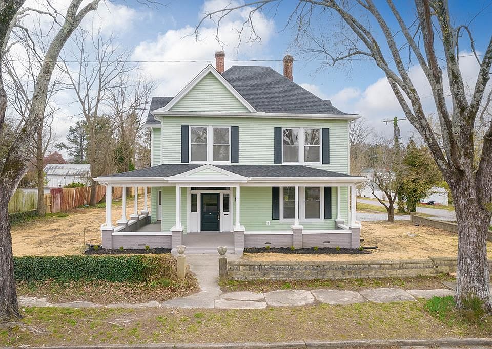1st image of 217 Oliver Ave