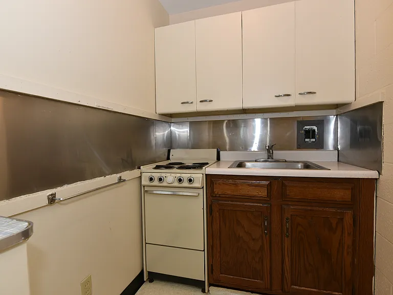 404 S Fess — Photo 13
