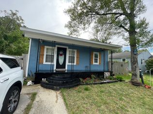 407 Laura Ct, Spring Lake, NC 28390