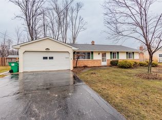 7225 Allendale Dr, Mentor, OH 44060