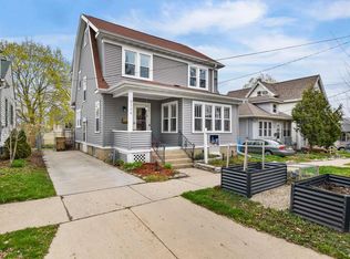 3126 Buena Vista St, Madison, WI 53704