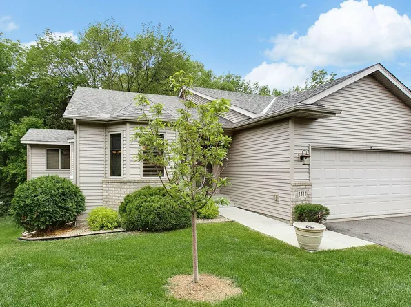 1511 Comstock Ln N, Plymouth, MN 55447