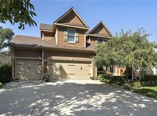 15820 S Widmer St, Olathe, KS 66062