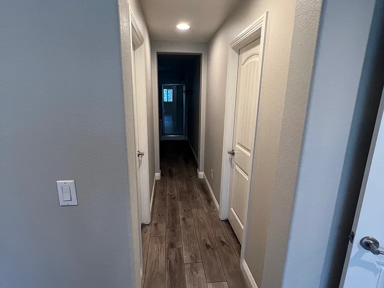5705 Shadow Bend Dr — Photo 29