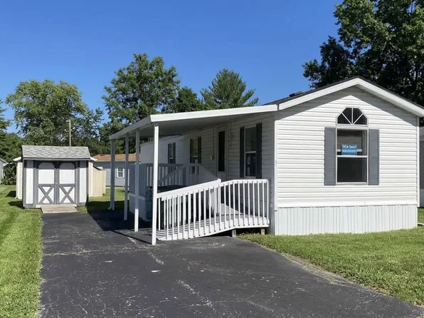 3 Riviera Dr #Rivi3, Belleville, IL 62221