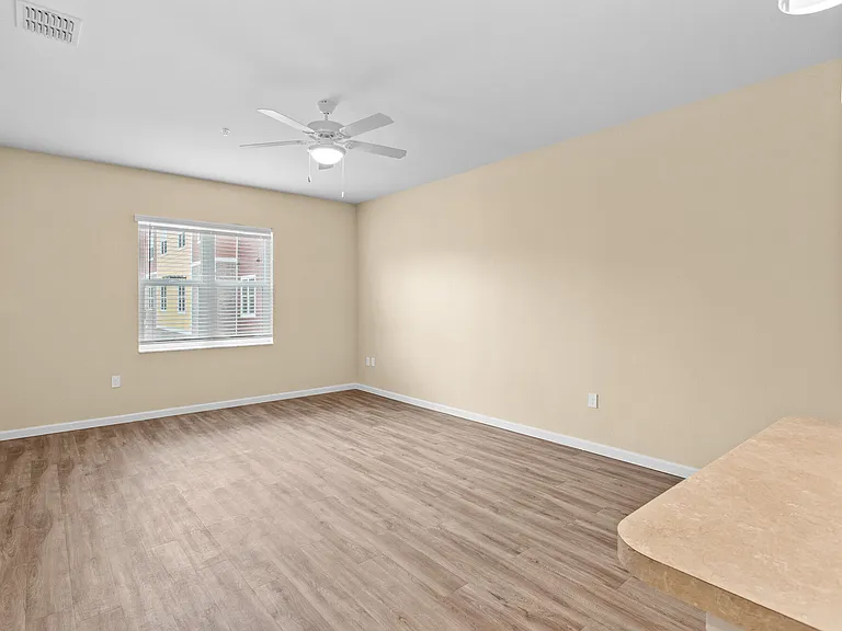 Jackson Forest Apartments — Photo 15