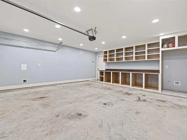 20731 Calloway Crest Ct — Photo 42