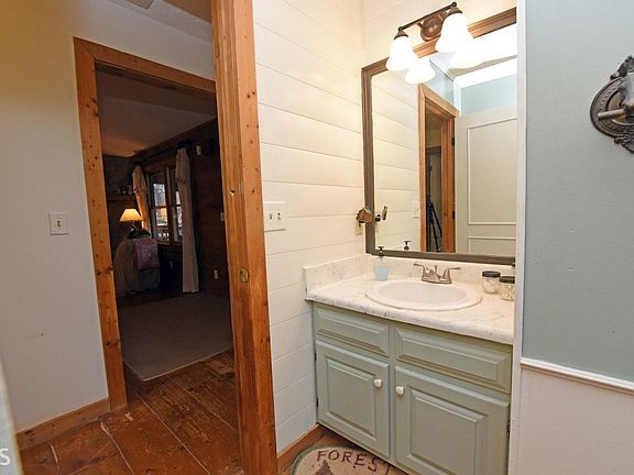 3rd image of 174 Glen Hollow Ct #2-5433