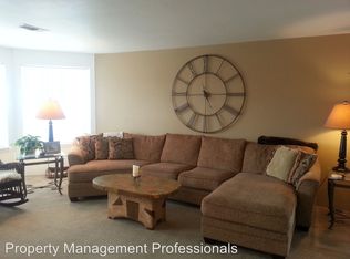 1035 Iris Cir, Central Pt, OR 97502