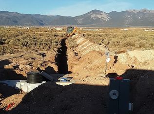 212 Avenue De Veronica, Taos, NM 87571