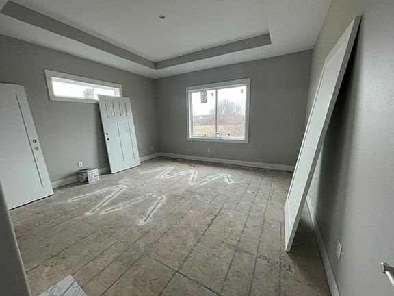 3rd image of 9070 Tatum Dr