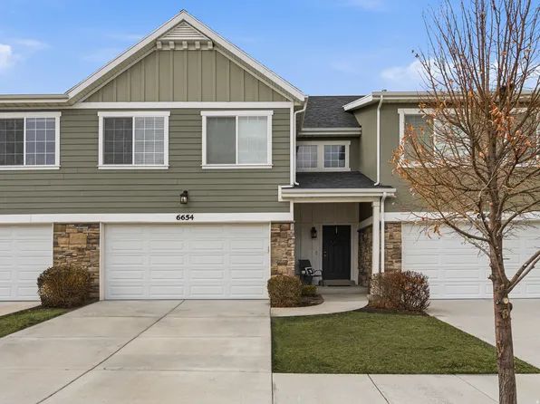 6654 S Wallsburg Dr W, Salt Lake City, UT 84123